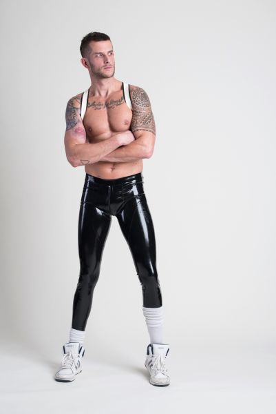 SAR Harnest aus Latex